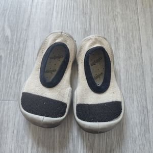 Collegien baby socks shoes
